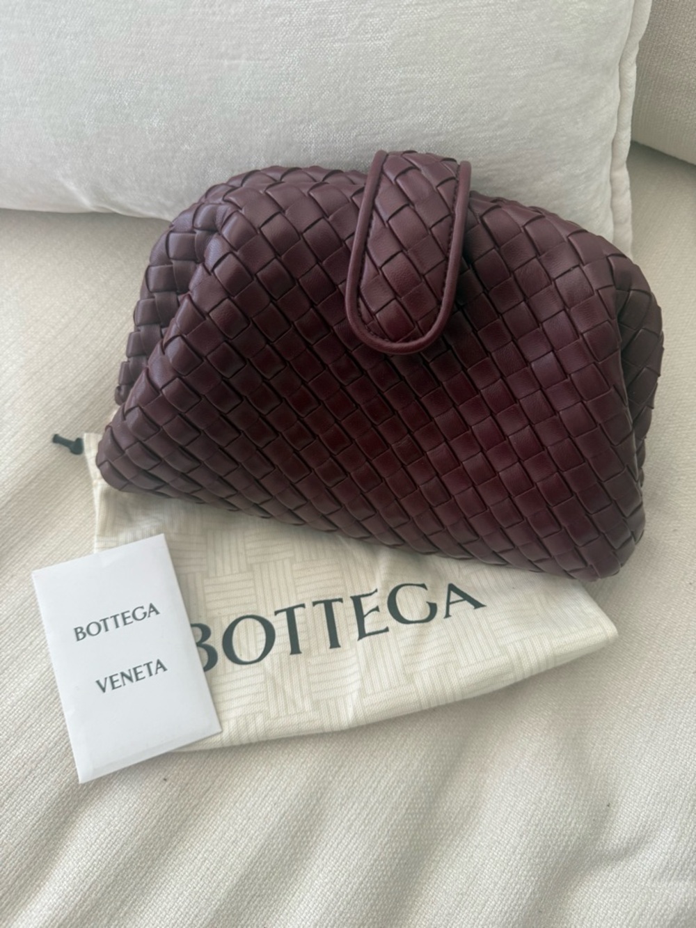 Small Lauren 1980 Bottega Veneta Burgundy Intrecciato Leather Clutch